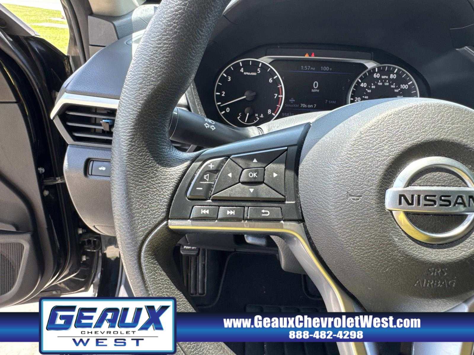 Used 2021 Nissan Altima 2.5 SV image 39
