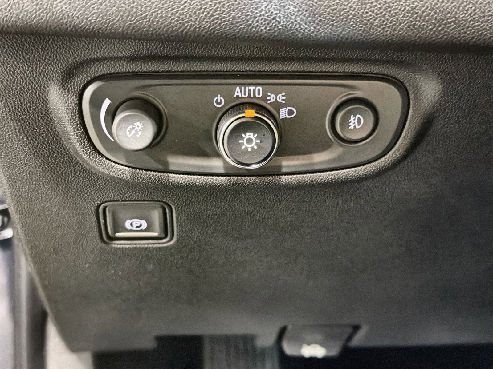 Used 2018 GMC Terrain SLT AWD/4WD image 29