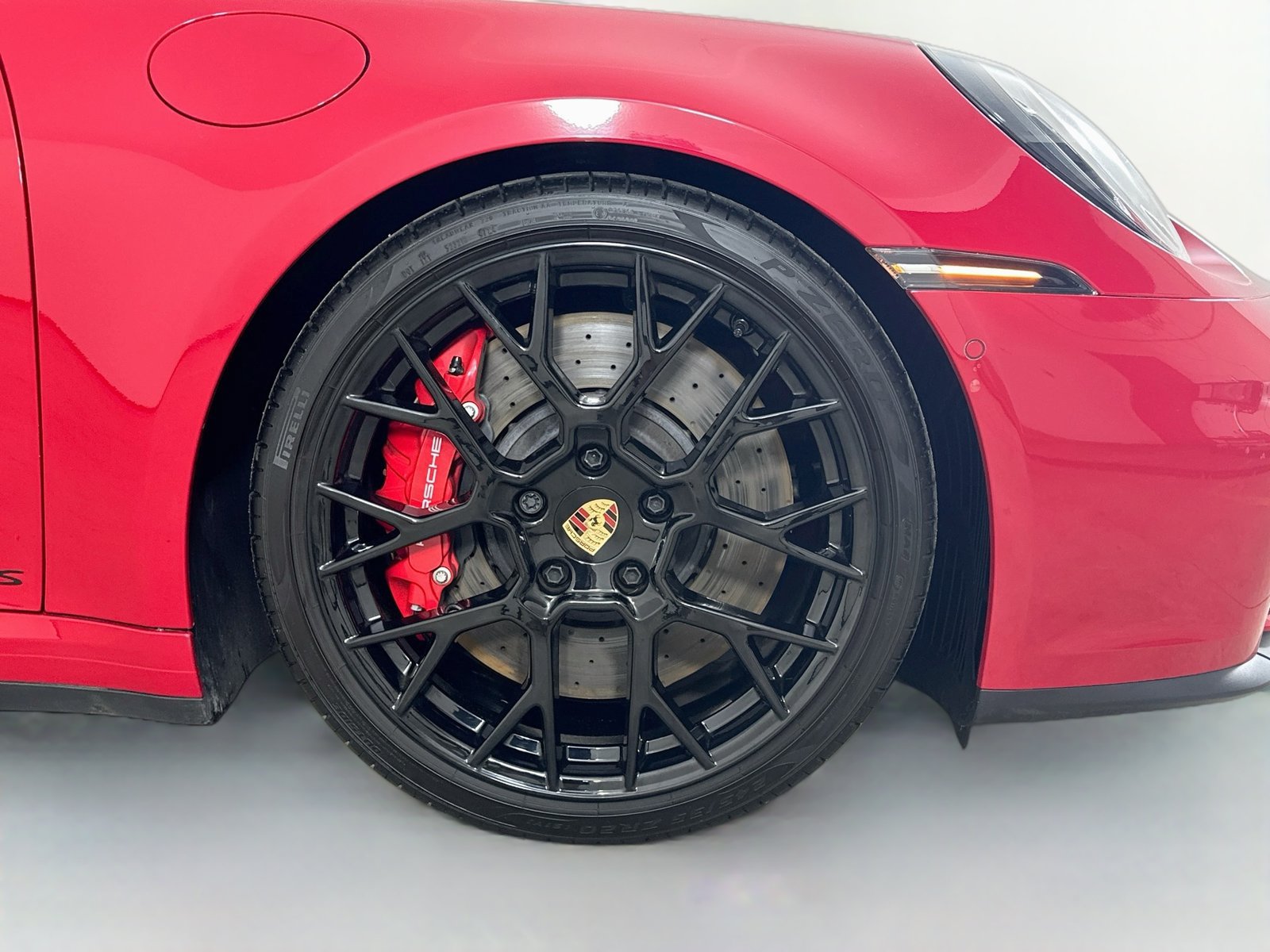 Used 2025 Porsche 911 Carrera S RWD image 10