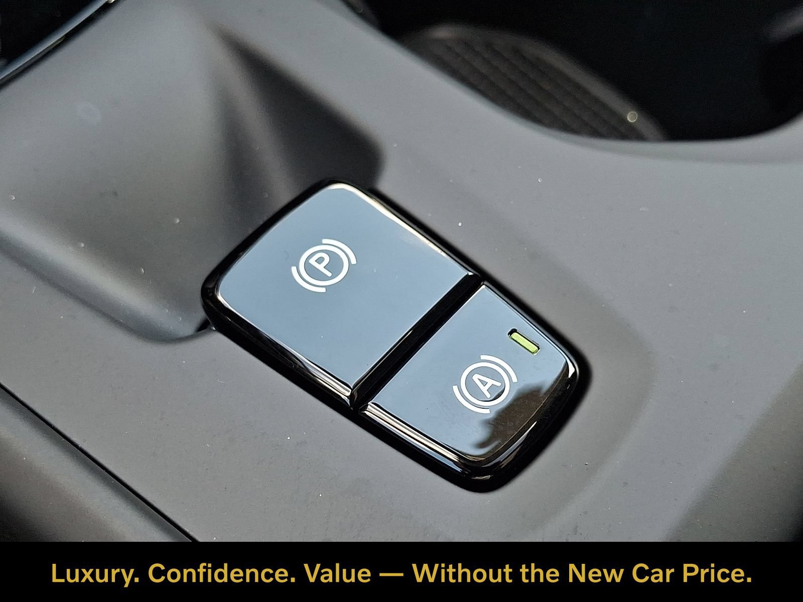 Certified 2026 Volvo XC40 B5 Core w/ Protection Package Premier AWD/4WD image 29