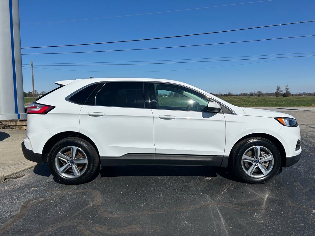 Used 2022 Ford Edge SEL w/ Convenience Package image 3
