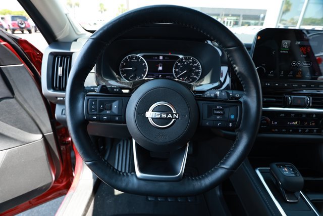 Used 2022 Nissan Pathfinder SL w/ SL Premium Package FWD image 11