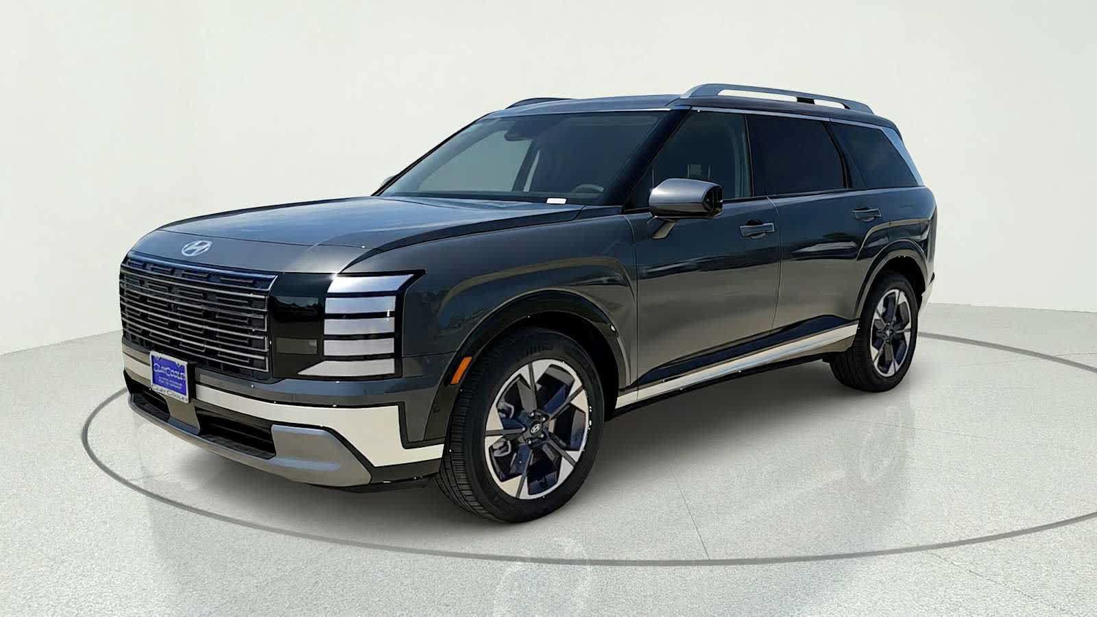 New 2026 Hyundai Palisade Limited FWD image 3