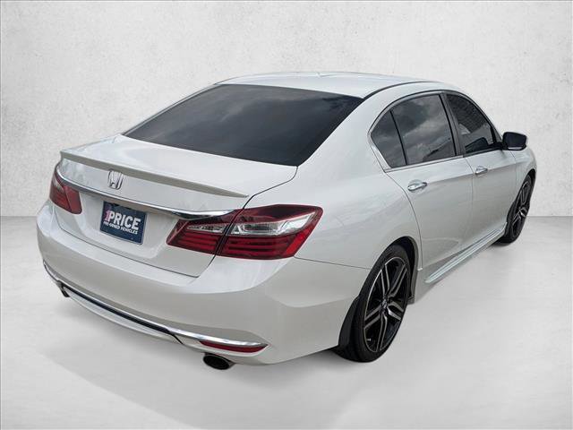 Used 2016 Honda Accord Sport image 5