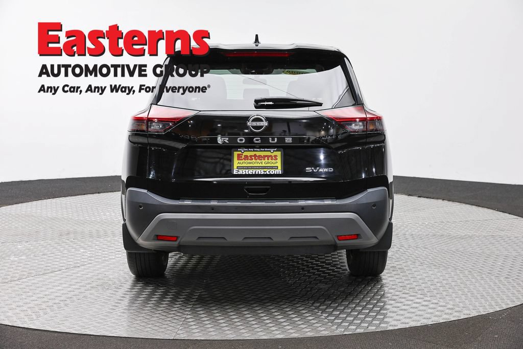 Used 2022 Nissan Rogue SV AWD/4WD image 6