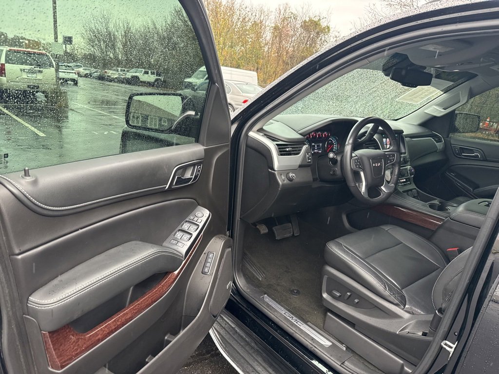 Used 2018 GMC Yukon SLT image 9