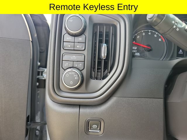 Used 2024 Chevrolet Silverado 1500 Custom w/ Turbomax Blackout Package AWD/4WD image 19
