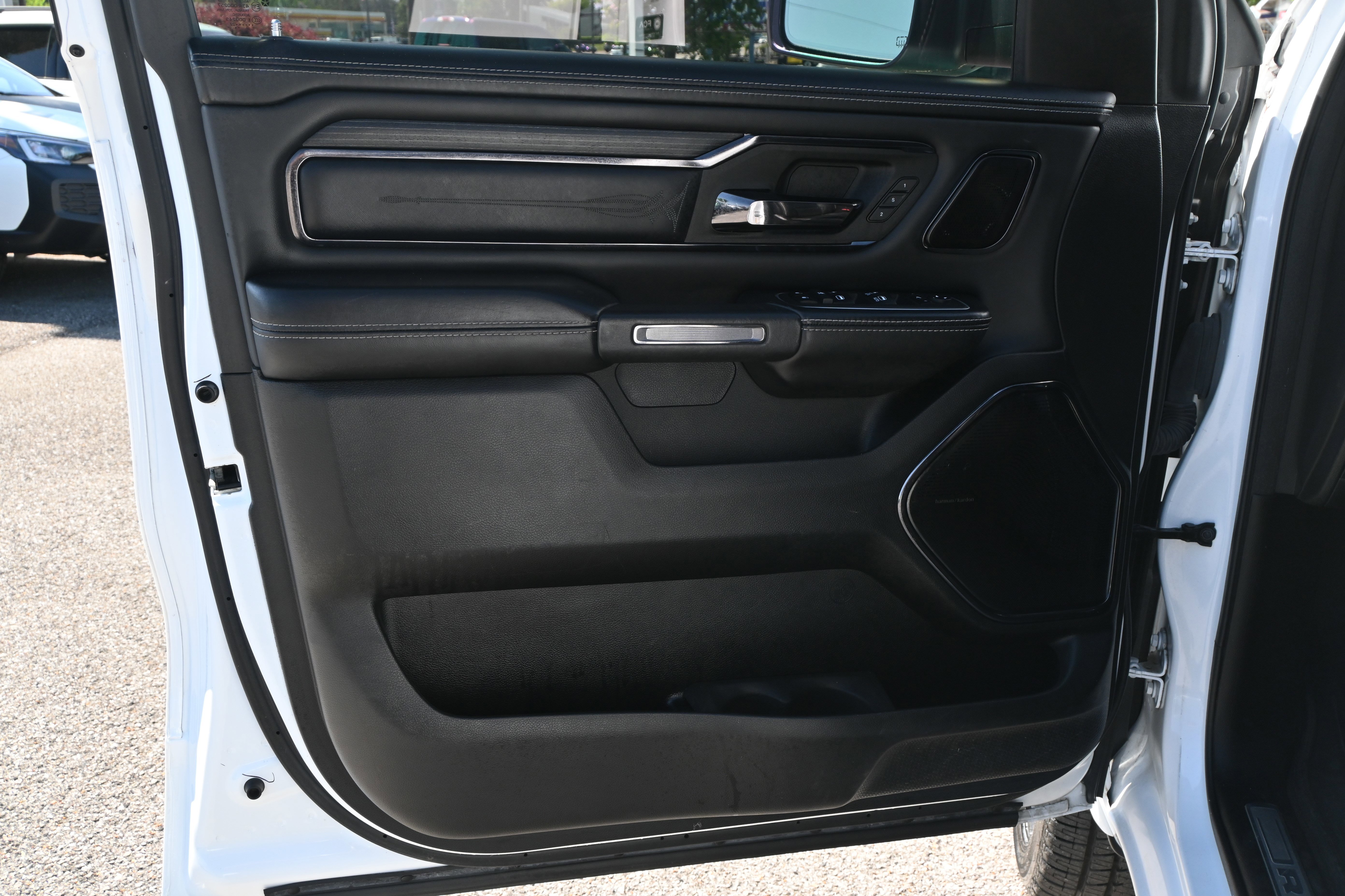 Used 2022 RAM 1500 Limited RWD image 14