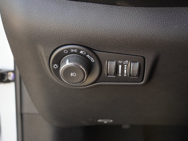 New 2026 Jeep Compass Latitude AWD/4WD image 20