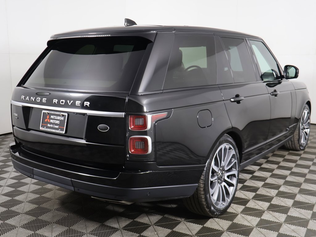 Used 2020 Land Rover Range Rover HSE image 14
