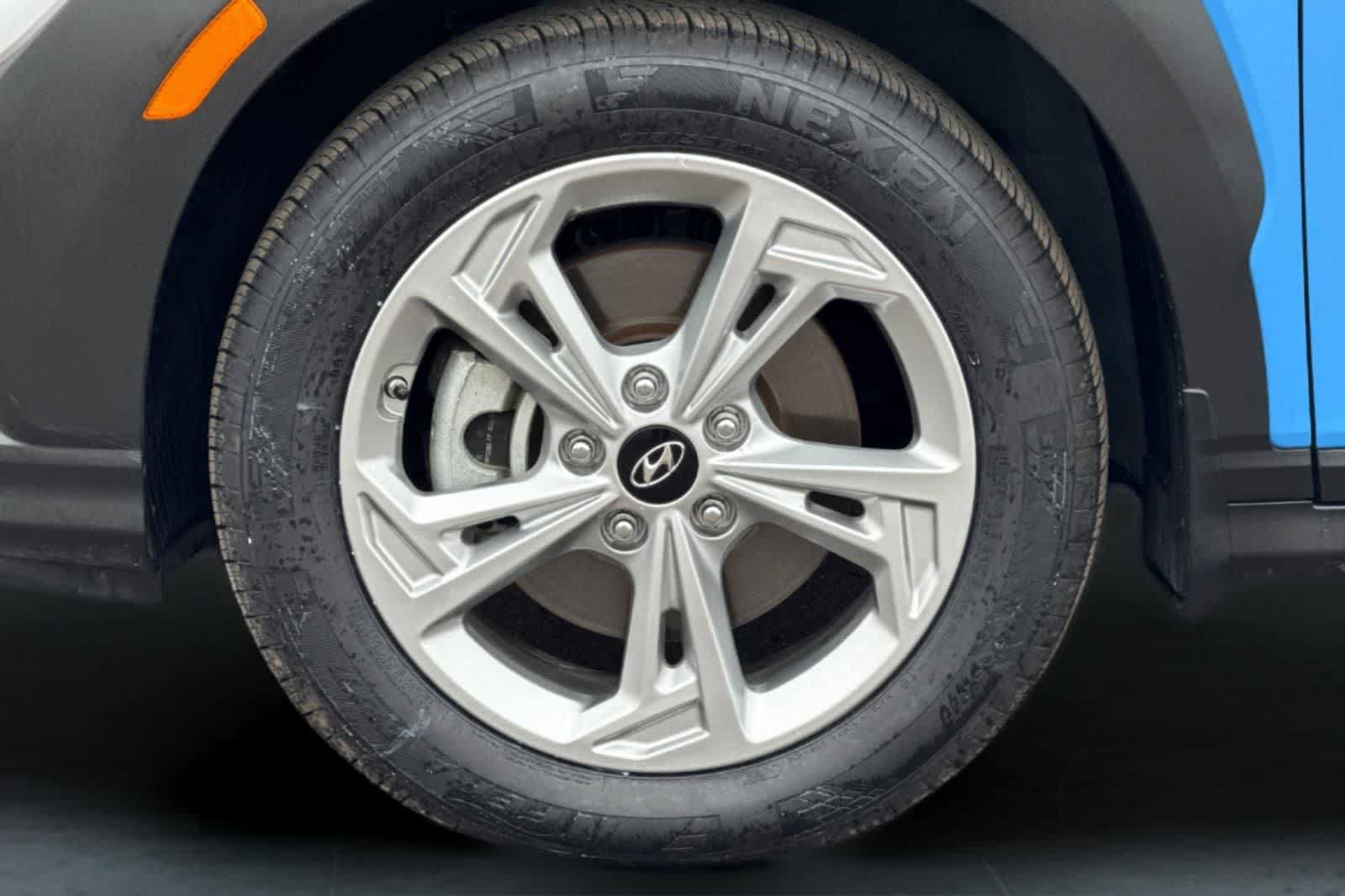 Used 2022 Hyundai Kona SEL image 29