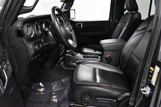 Used 2023 Jeep Wrangler Unlimited Sahara w/ Cold Weather Group image 12