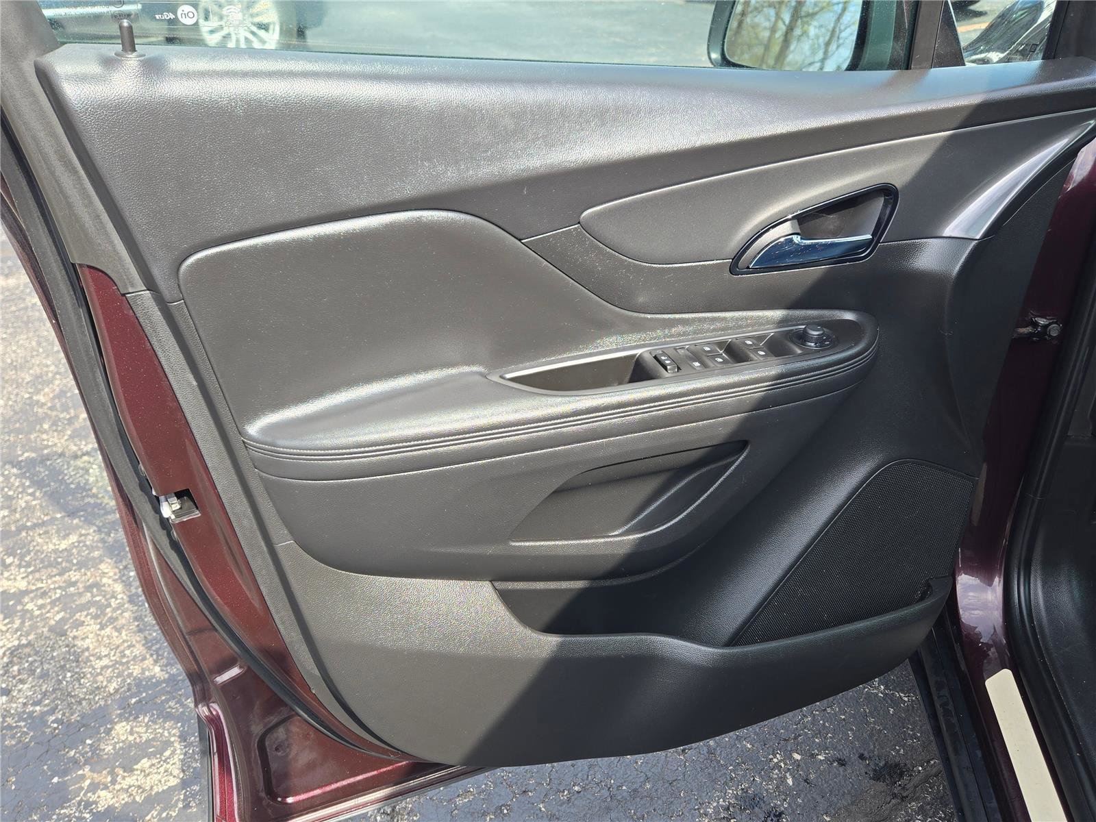 Used 2017 Buick Encore Preferred image 18