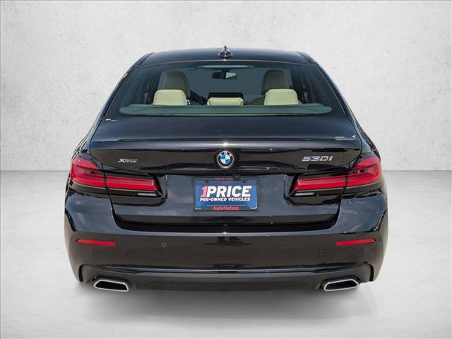 Used 2023 BMW 530i xDrive w/ Premium Package AWD/4WD image 7