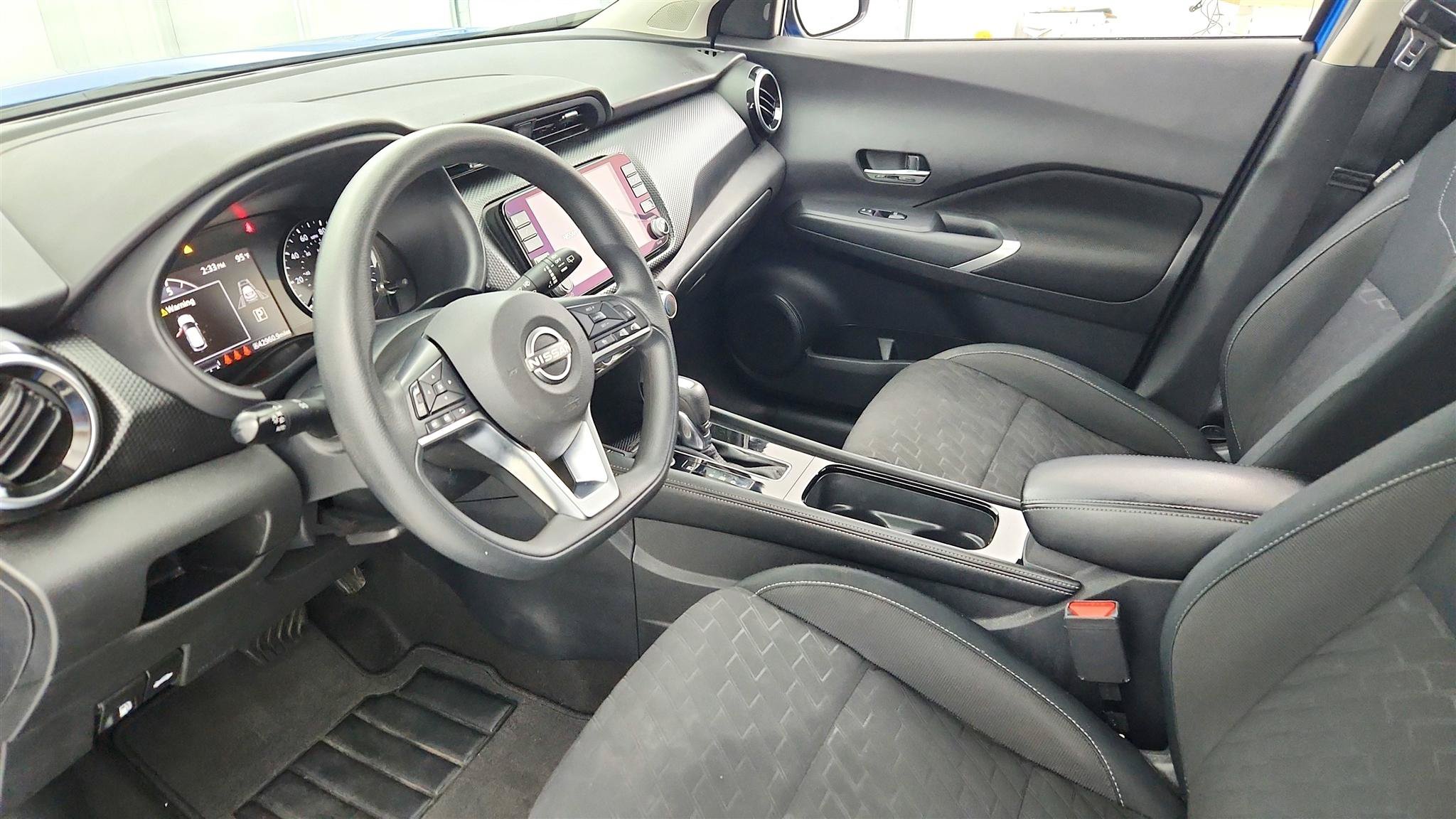 Used 2024 Nissan Kicks SV FWD image 9