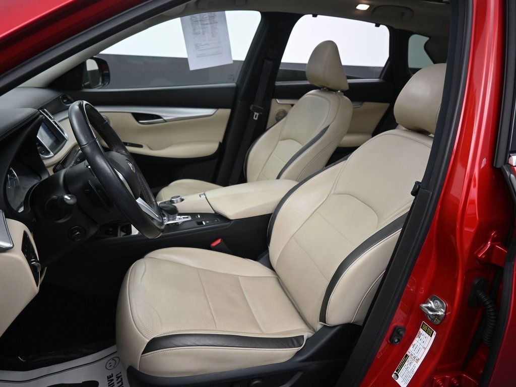 Used 2021 INFINITI QX50 Sensory w/ Cargo Package image 29