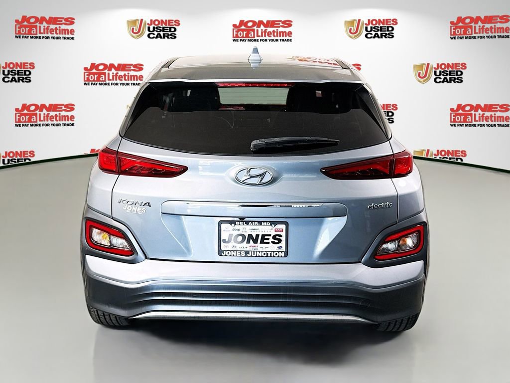 Certified 2021 Hyundai Kona Limited FWD image 16