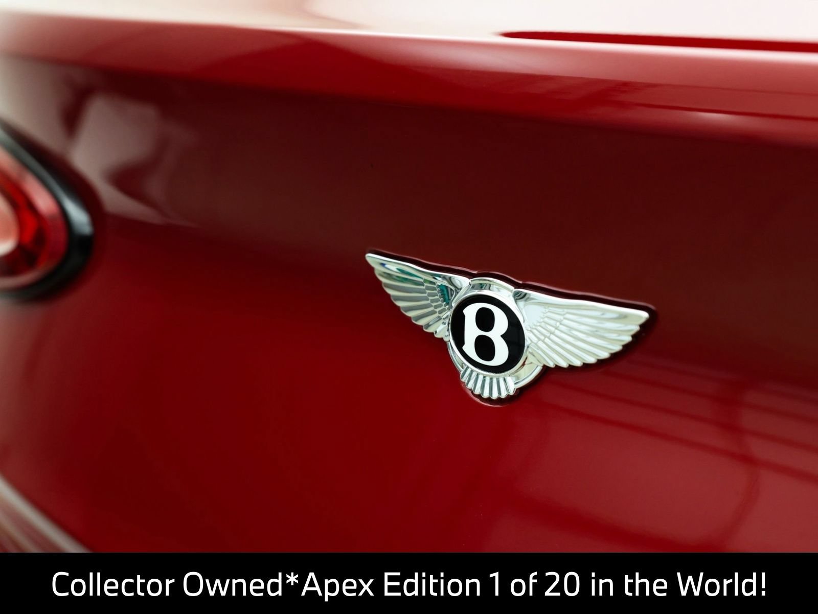 Used 2025 Bentley Bentayga AWD/4WD image 22