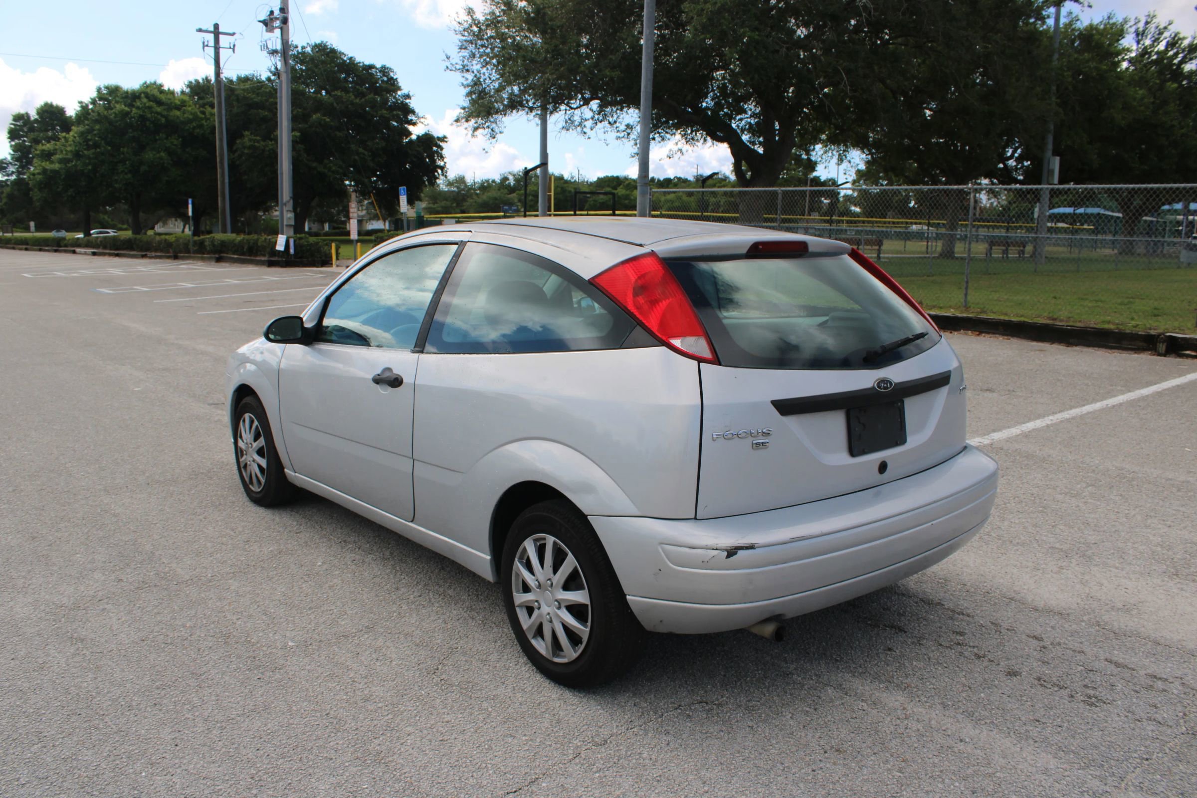 Used 2006 Ford Focus S FWD image 5