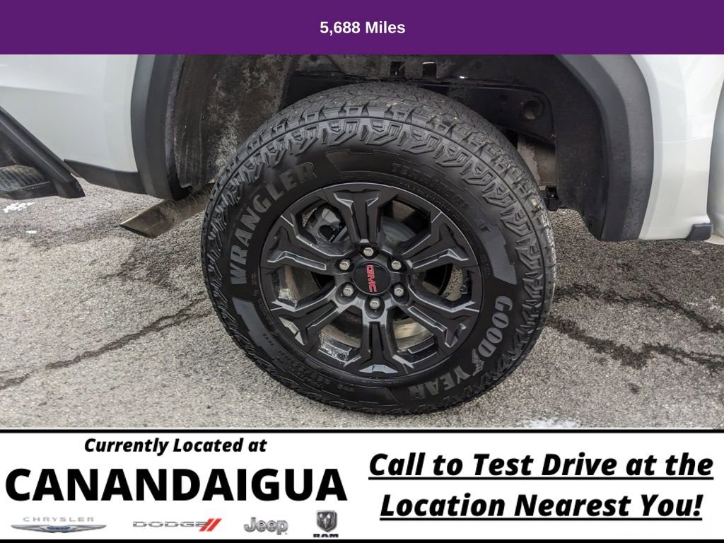 Used 2025 GMC Canyon Elevation w/ Convenience Package image 42