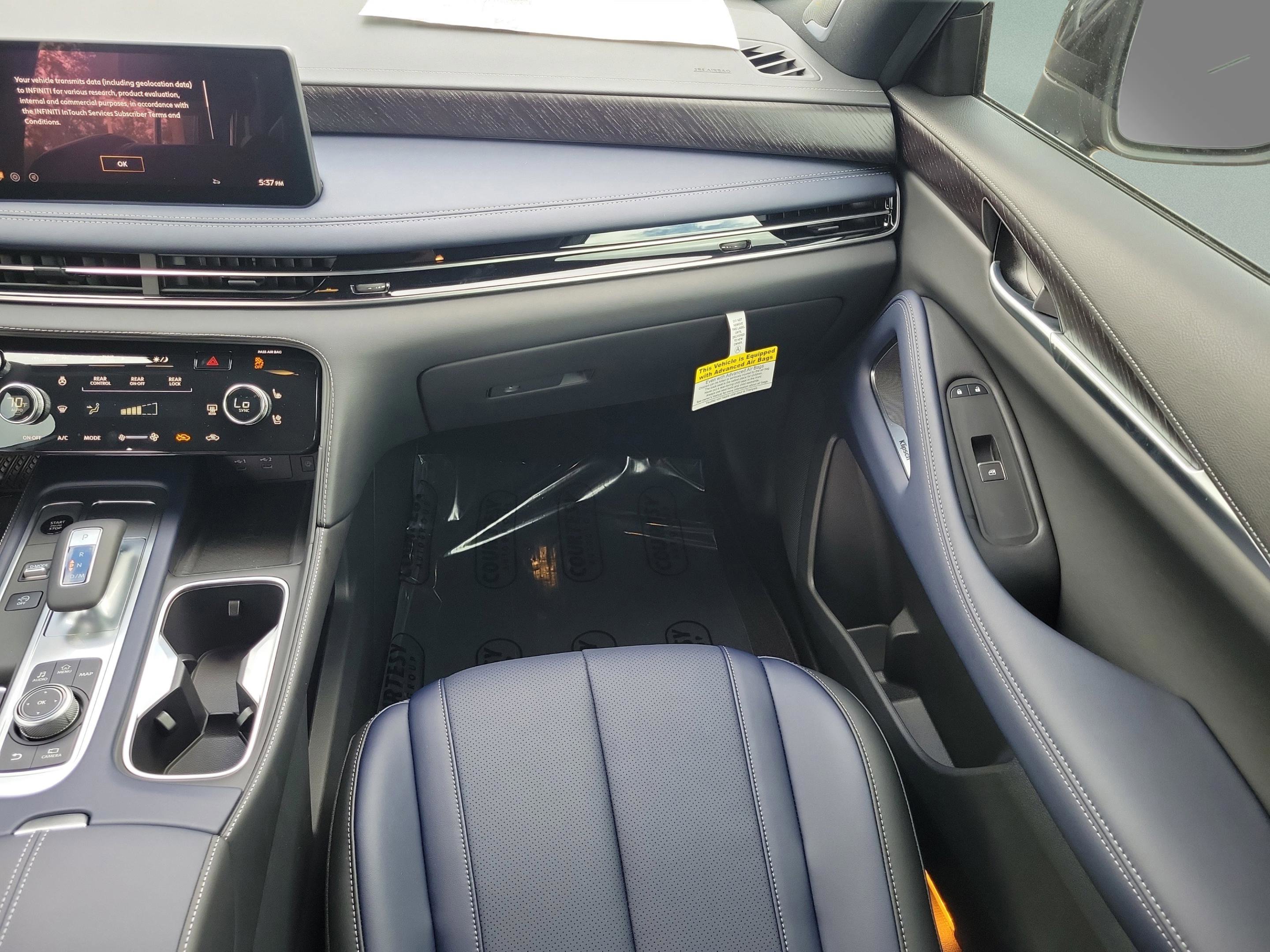 New 2026 INFINITI QX60 Sport w/ Dark Cargo Package image 13