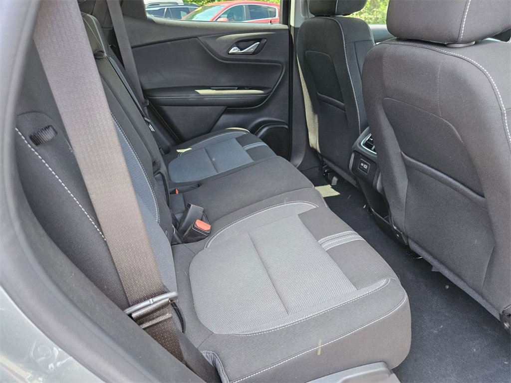 Used 2025 Chevrolet Blazer LT w/ Driver Confidence Package image 27