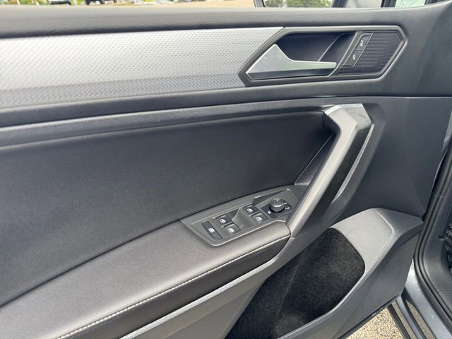 Used 2022 Volkswagen Tiguan S AWD/4WD image 17