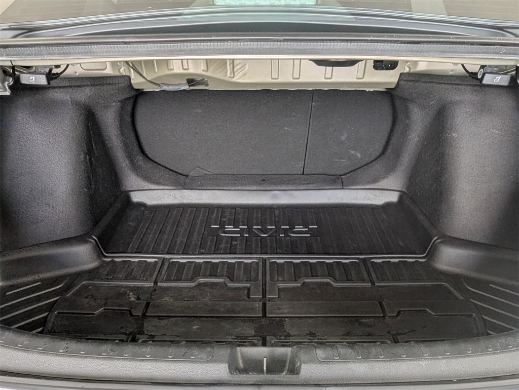 Used 2023 Honda Civic Touring image 26