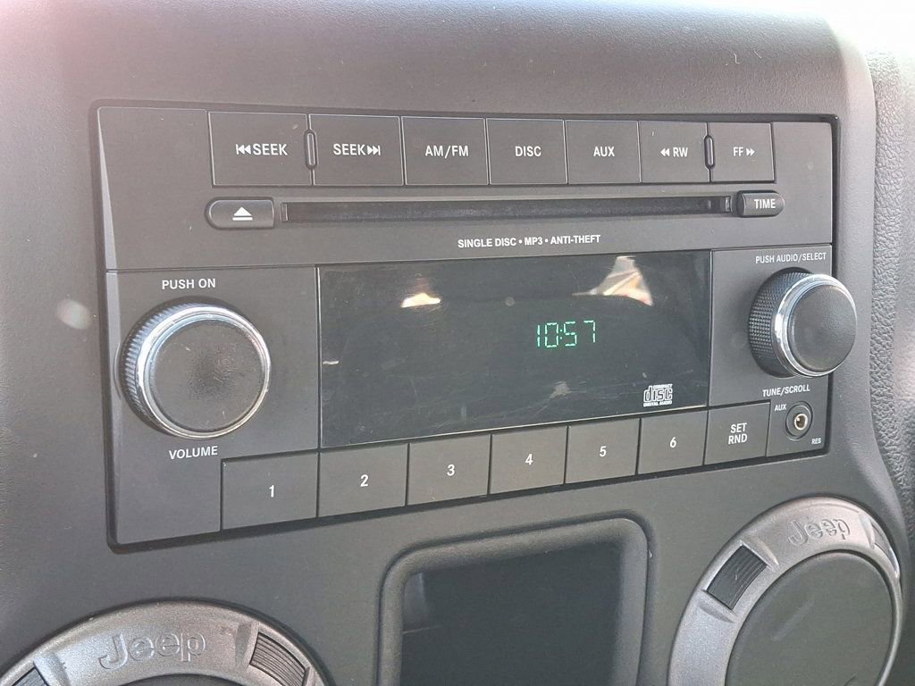 Used 2016 Jeep Wrangler Unlimited Sport image 16