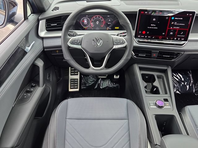 New 2026 Volkswagen Tiguan SE R-Line FWD image 7