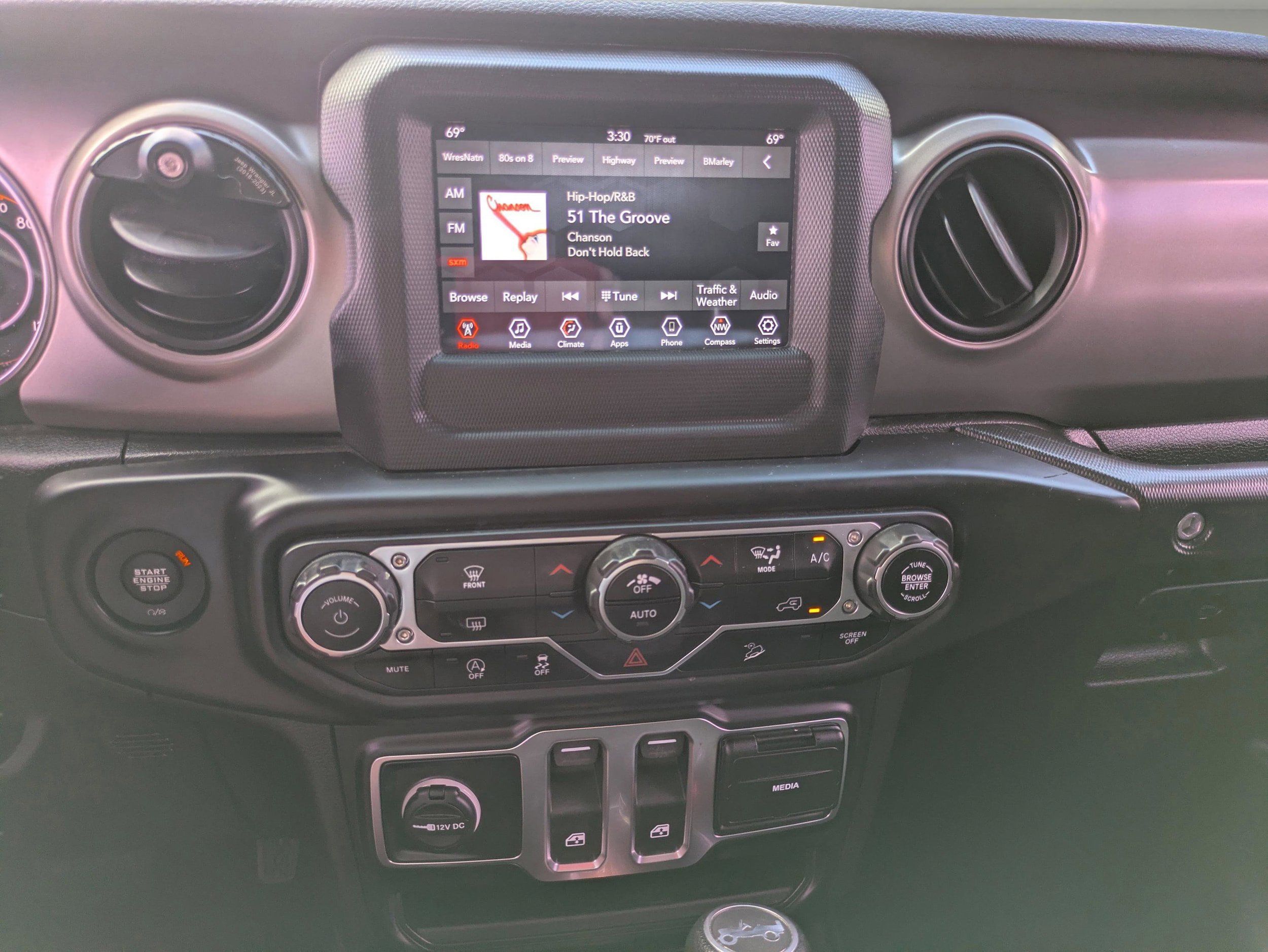 Used 2020 Jeep Wrangler Sport AWD/4WD image 20