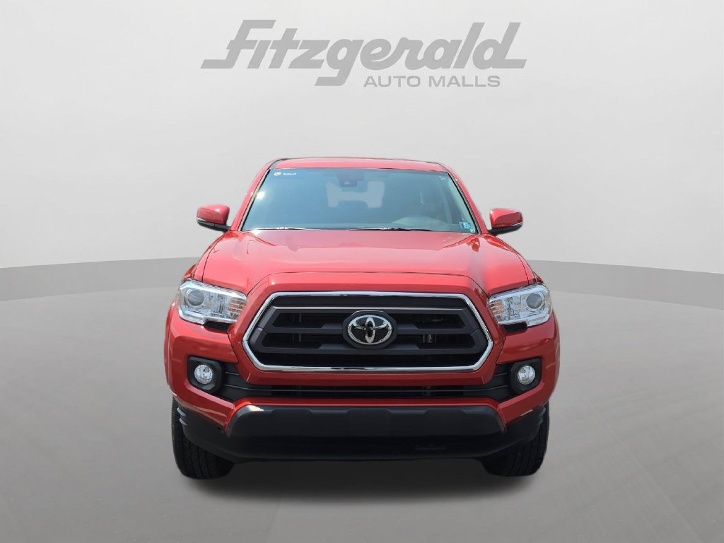 Used 2023 Toyota Tacoma SR5 w/ Technology Package AWD/4WD image 2