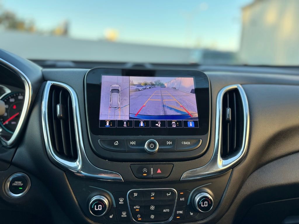 Used 2022 Chevrolet Equinox LT image 24