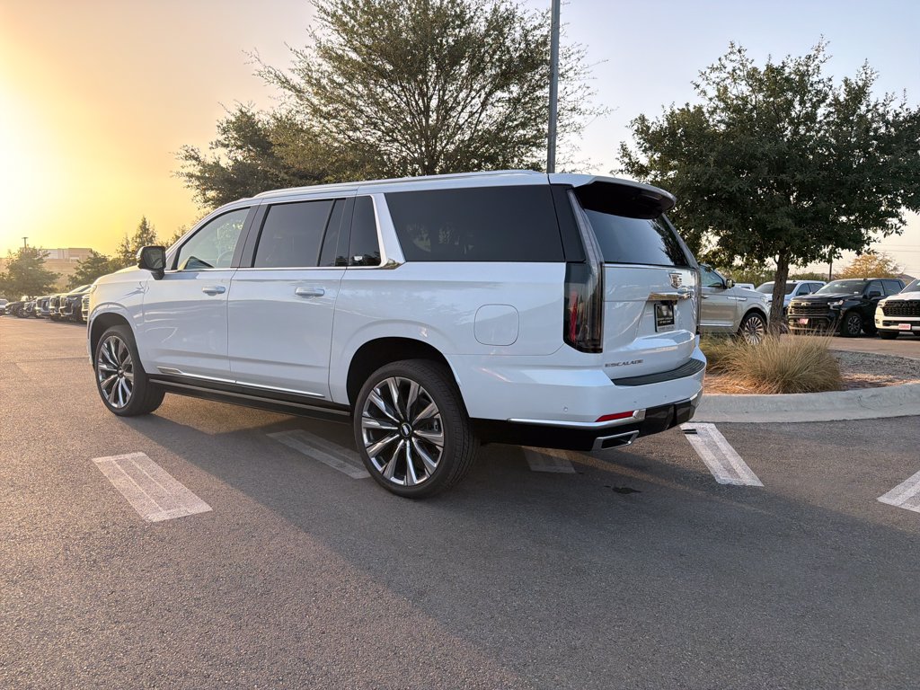 New 2026 Cadillac Escalade ESV Platinum Luxury w/ LPO, Floor Liner Package AWD/4WD image 7