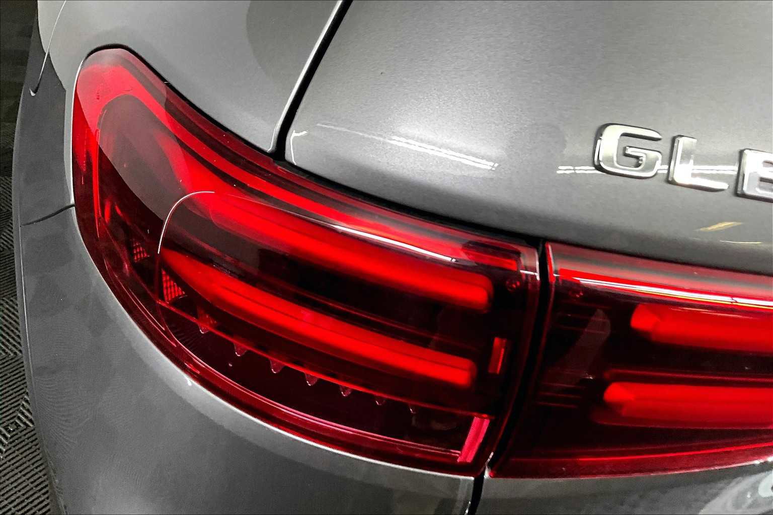 New 2026 Mercedes-Benz GLB 250 4MATIC image 6