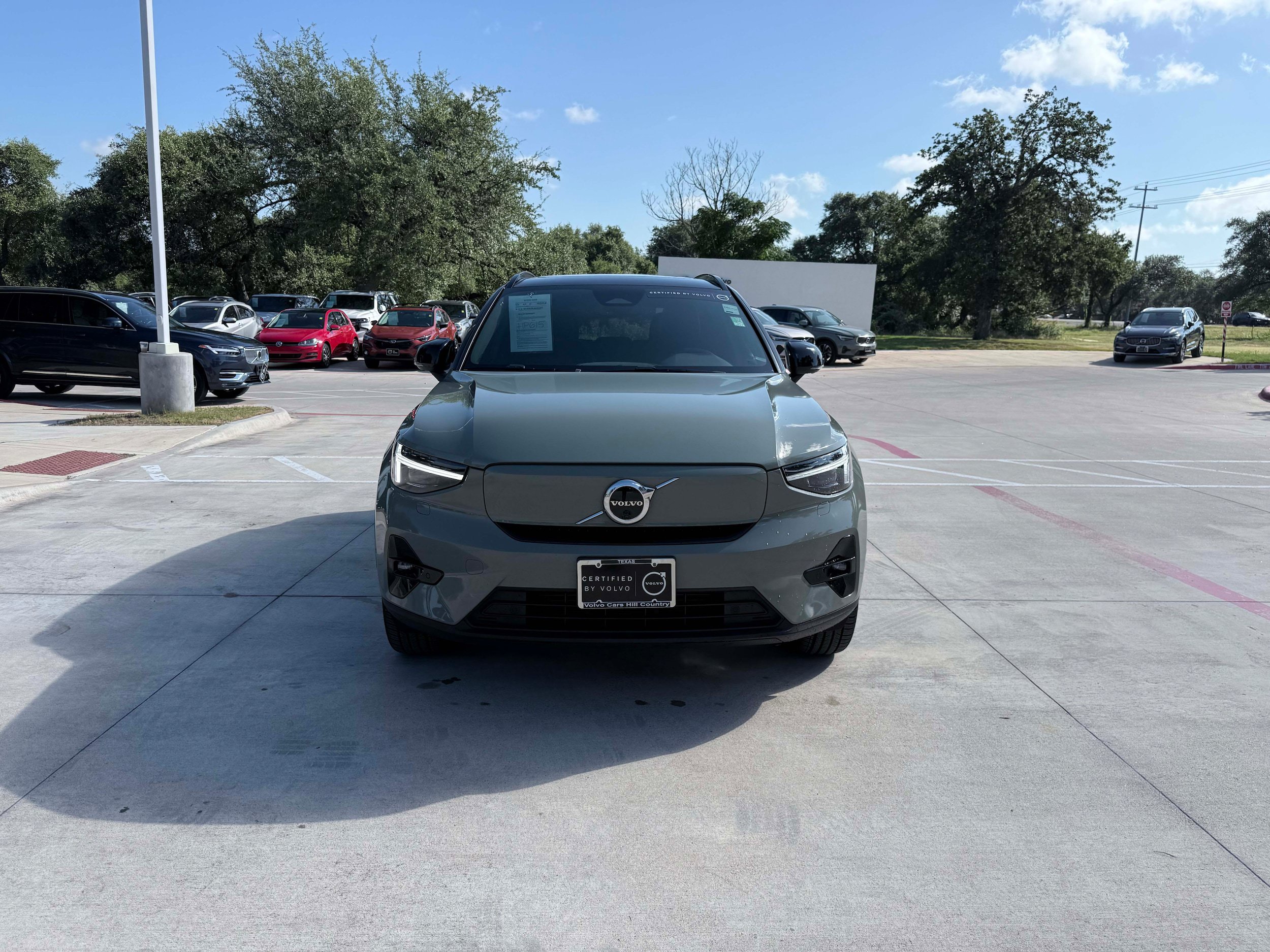 Certified 2023 Volvo XC40 Recharge Ultimate AWD/4WD image 8