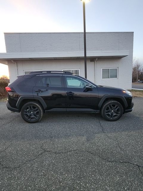 Used 2024 Toyota RAV4 Adventure image 8