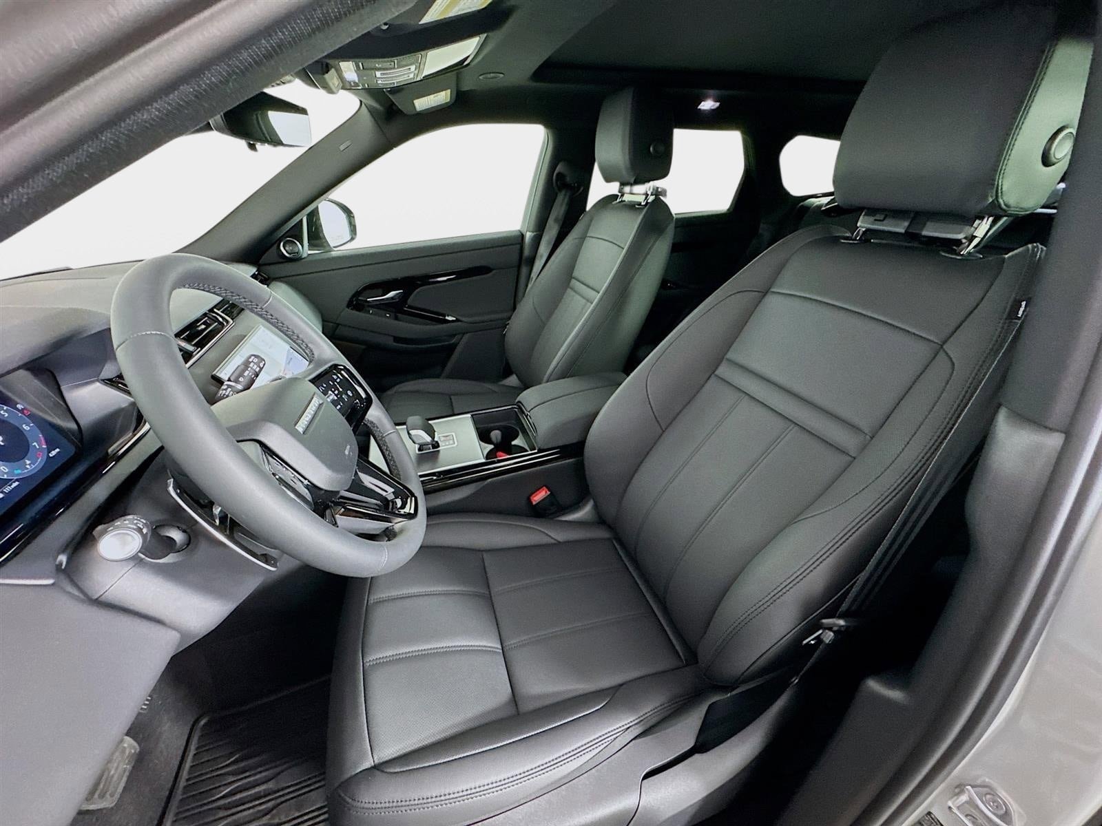 New 2026 Land Rover Range Rover Evoque S AWD/4WD image 11