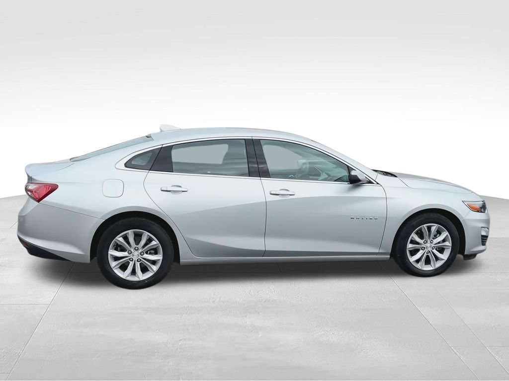 Used 2021 Chevrolet Malibu LT FWD image 9