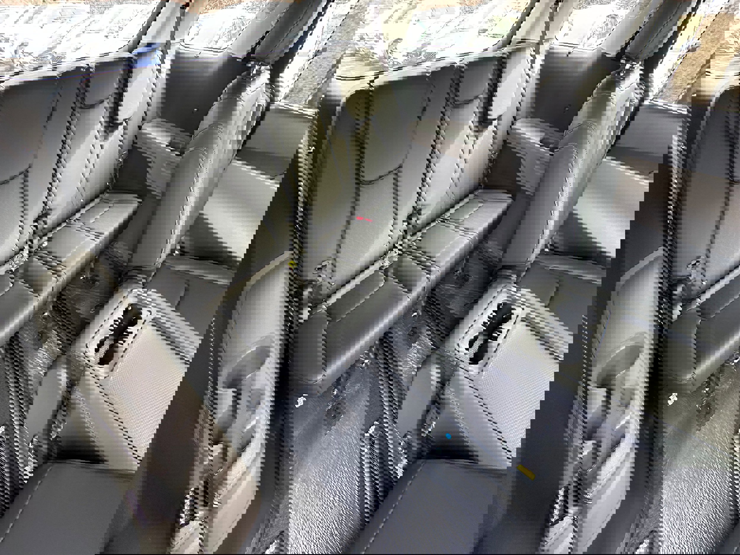 New 2026 Kia Carnival EX image 24