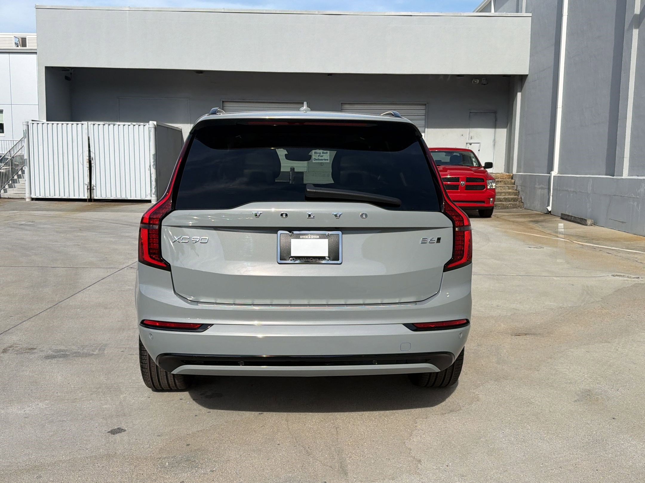 New 2026 Volvo XC90 B6 Ultra w/ Protection Package AWD/4WD image 10