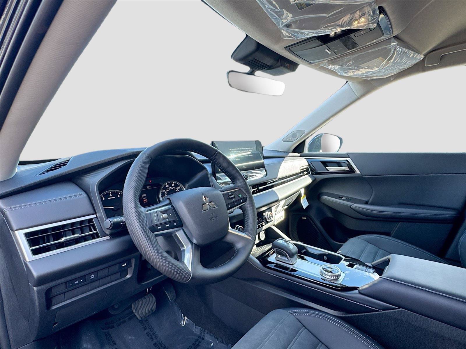 New 2026 Mitsubishi Outlander SE AWD/4WD image 9
