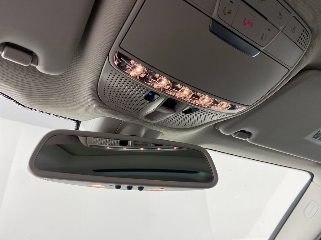 Used 2019 Mercedes-Benz GLC 300 4MATIC image 24