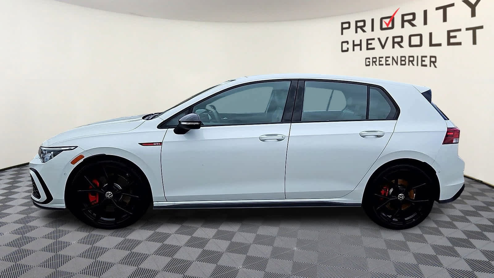 Used 2024 Volkswagen GTI Autobahn FWD image 5