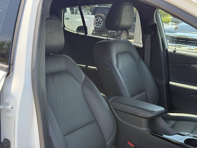 Used 2025 Buick Envista Sport Touring w/ Convenience I Package FWD image 18