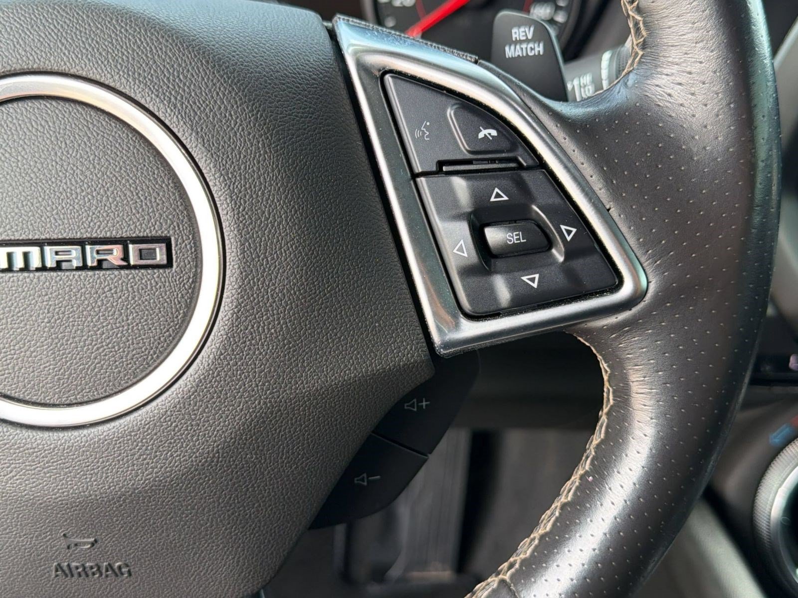 Used 2018 Chevrolet Camaro SS RWD image 25