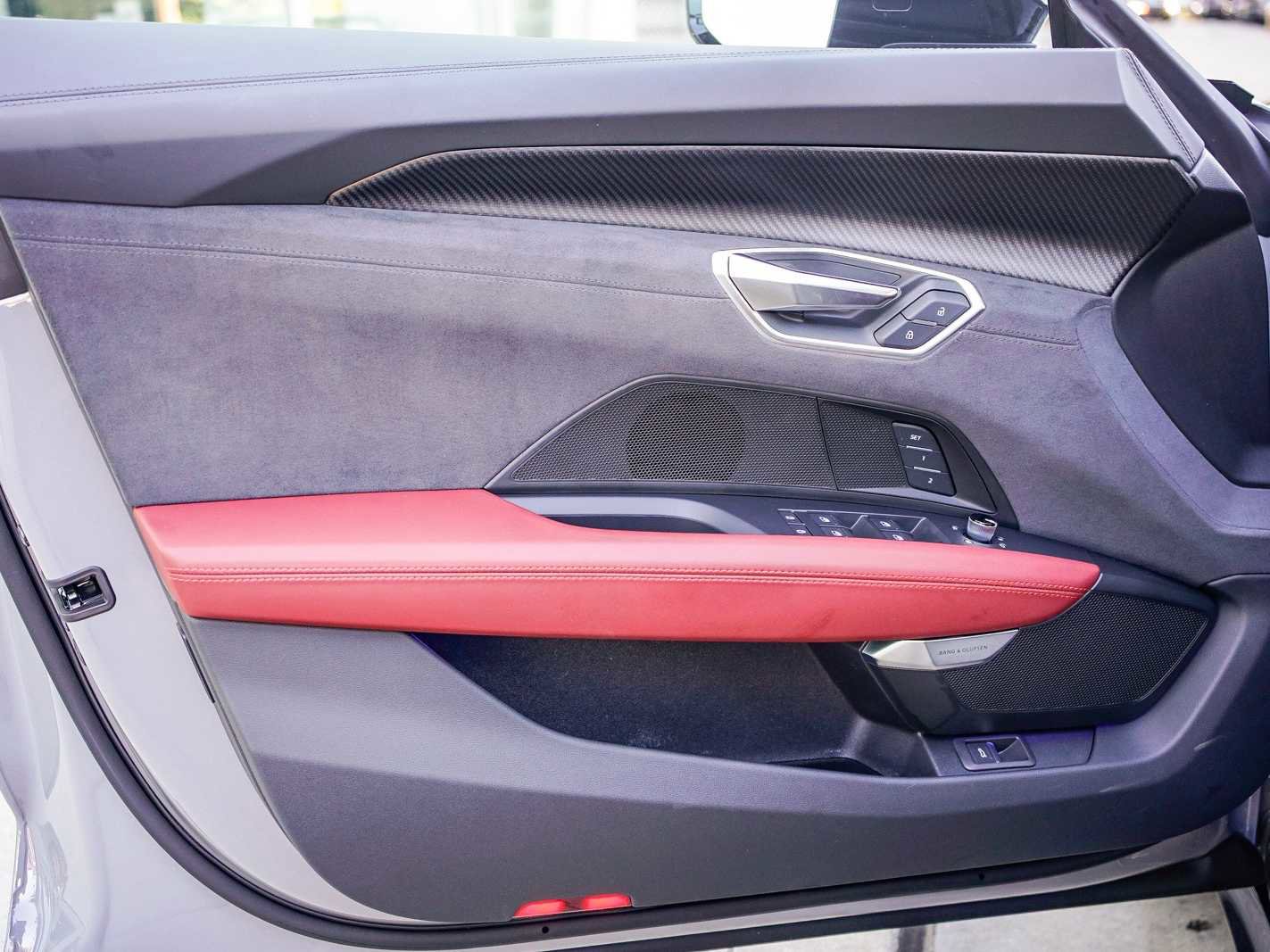 Used 2024 Audi e-tron GT Prestige w/ Prestige Package image 18