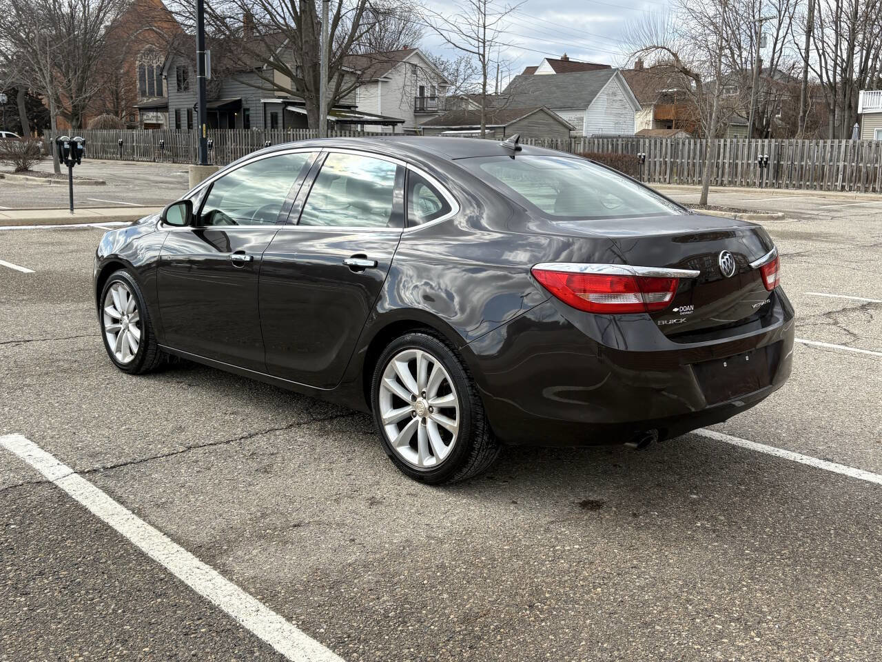 Used 2013 Buick Verano FWD image 28
