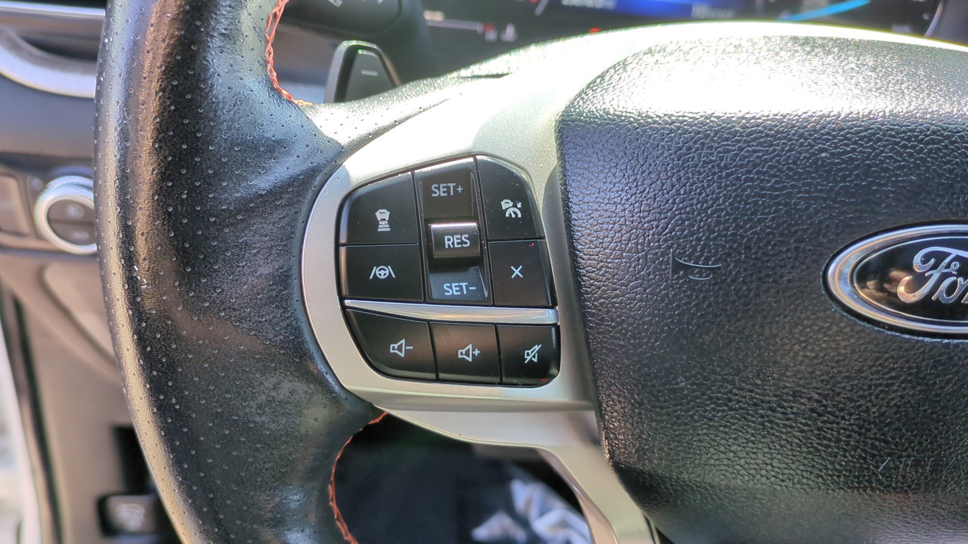 Used 2023 Ford Explorer Timberline w/ Timberline Technology Package AWD/4WD image 18