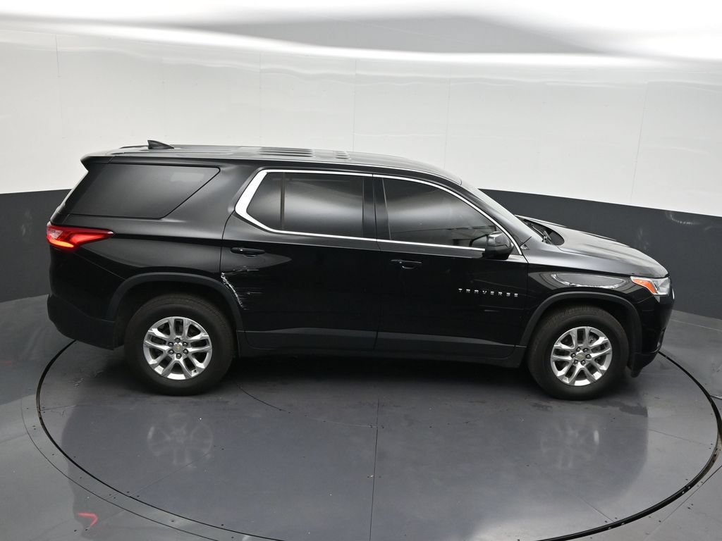 Used 2021 Chevrolet Traverse LS FWD image 21